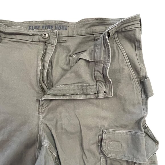 Duluth Trading Co Mens 46 Gray Flex Fire Hose Cargo Shorts Utility Pockets - Picture 3 of 15